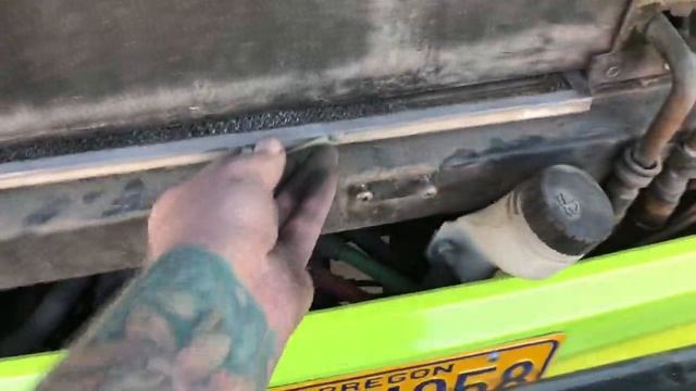 Re-Hooking Bus Heater Hoses - Part 1 - Vlog 187 School Bus Conversion v смотреть онлайн