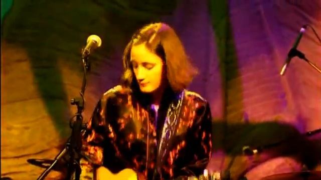 Taimane Gardner @ Jimmy Buffett's