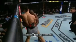 Бой Кори Андерсон и Джонни Уокер