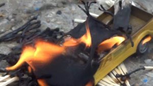 поджигаем машинку