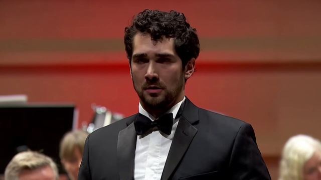 Brent Michael Smith, Bass, sings Il lacerato spirito from Simon Boccanegra смотреть онлайн
