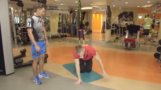 Тренажер TRX. Упражнения для мышц пресса на тренажере ТRX!