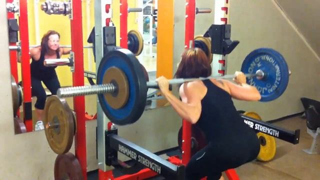 Squat 43 age 64kg. woman 60/70/80/90 kilos смотреть онлайн