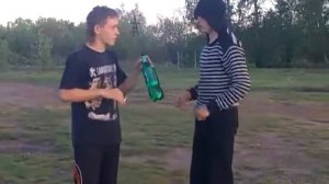 Пацан поджог себе лицо