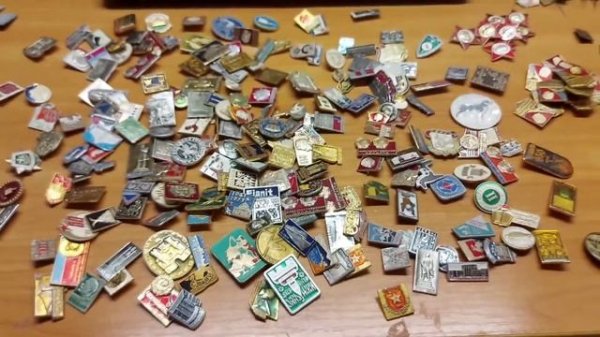 Значки СССР, Обзор на Значки