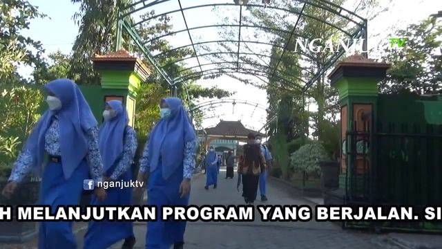 Belajar Demokrasi : OSIS BARU SMPN 1 BAGOR DILANTIK | NGANJUK TV