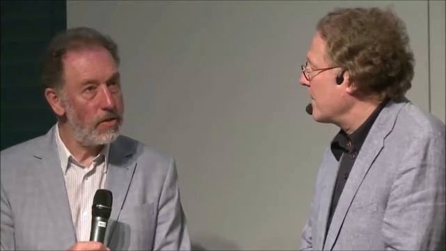 Über Den Aggressionstrieb Und Das Egoistische Gen