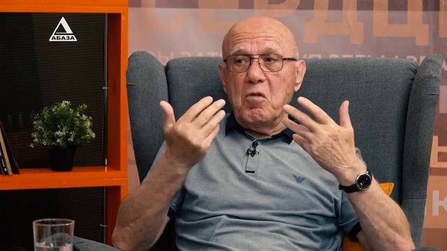 Интервью с Олегом Дамения смотреть онлайн