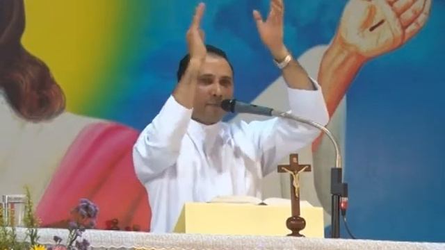 Praise and Worship by Rev.Fr.Anil Kiran Fernandes,SVD at Divine Call Centre,Mulki смотреть онлайн