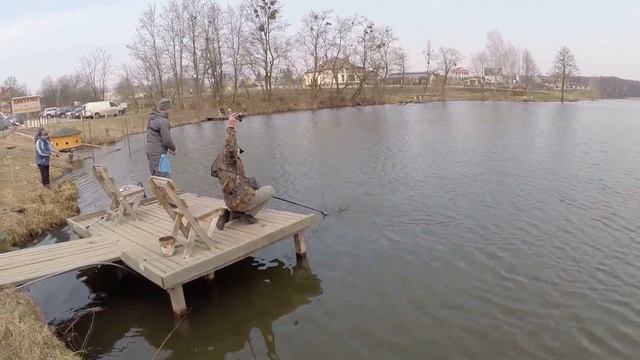 Соревнования по ловли форели оз.Михайлына 28.03.15 часть 2 смотреть онлайн