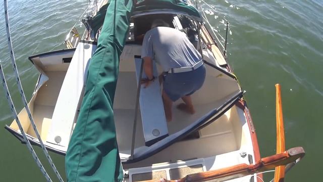 Porta Boat Set up at anchor смотреть онлайн