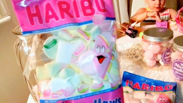 Открываем куклу Prima, конфетный рай Mallows от HARIBO,видео для детей,игрушки и конфеты. смотреть онлайн