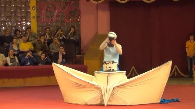 Артем Шерстобитов эквилибрист на катушках смотреть онлайн