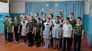 О той весне. Исполняет хор учащихся начальной школы.
