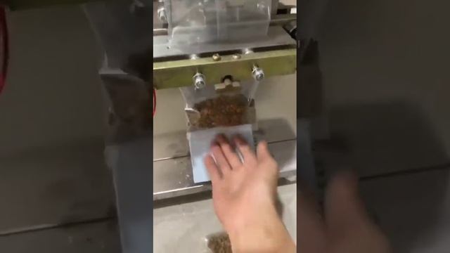 дозатор автомат собачий корм до 500 грамм смотреть онлайн