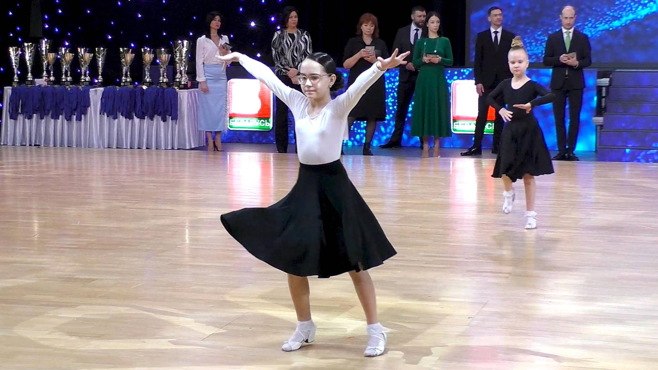 Соло (до 12 лет) Шт класс медленный вальс, ча-ча-ча, джайв. Grand Prix Belarus 2024 / бальные танцы смотреть онлайн