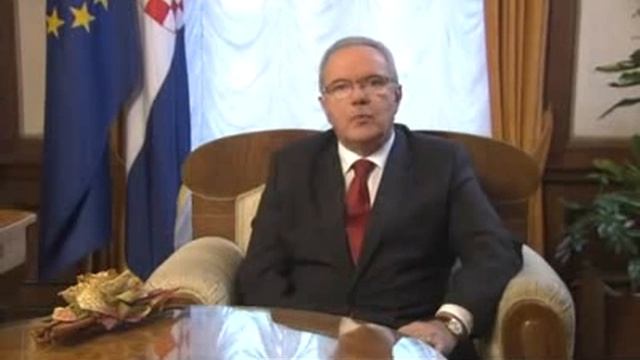 Potpredsjednik Vlade RH za unutarnju, vanjsku i europsku politiku Neven Mimica смотреть онлайн