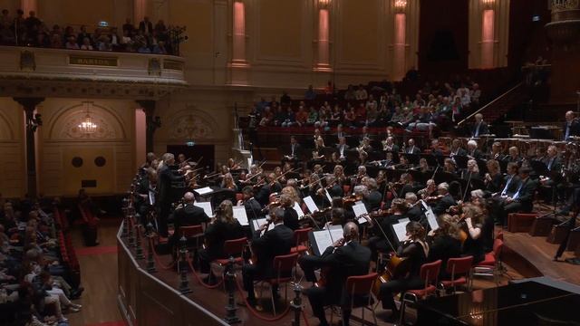 Stravinsky: Le sacre du printemps door Radio Filharmonisch Orkest o.l.v. Karina Canellakis смотреть онлайн