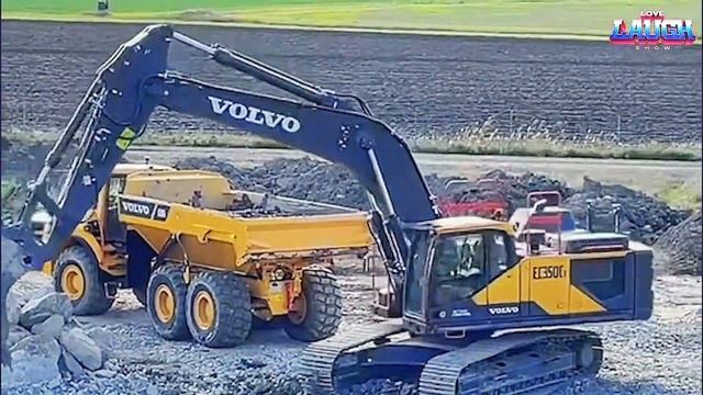 Biggest Heavy Equipment Machines Working At Another Level  ►3