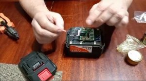 ШУРУПОВЁРТ НАНВЕЙ NANWEI, УХОДИТ В ЗАЩИТУ.