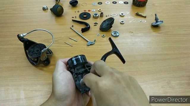 Daiwa BG Airbail 4000 Service Part 2 смотреть онлайн