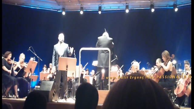 Halit Ergenc....singing ''My way'' 6/2/2015 (3rd mobile video) смотреть онлайн