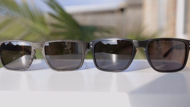 Oakley OriginalHolbrook Vs Oakley Holbrook XL