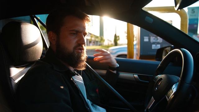 Самая БЕСПОЛЕЗНАЯ камера 2024!/ Честный ОБЗОР камеры  INSTA360x4