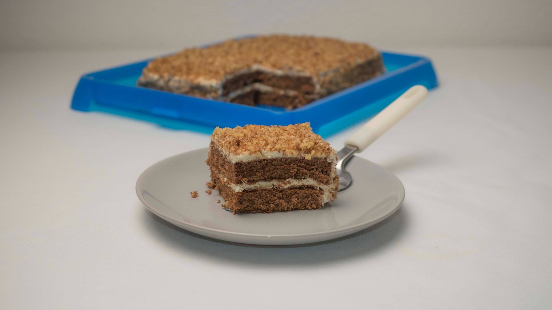 Медовый торт без раскатки коржей быстро и вкусно! Вкусный торт к чаю! смотреть онлайн