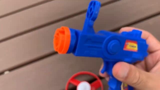 Nerf War: Nerf GUN Spinning Top