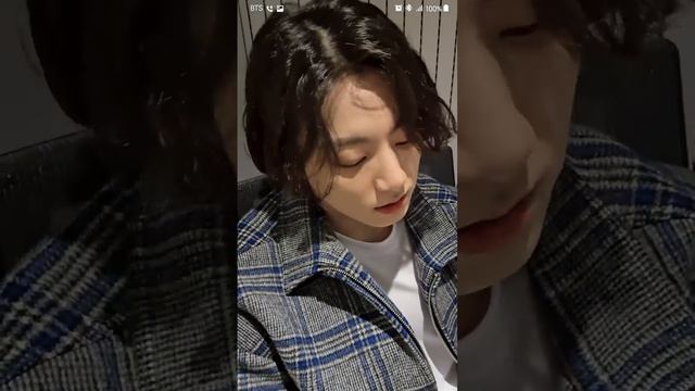 #bts #чонгук ответил на настойчиво звонок armmy смотреть онлайн