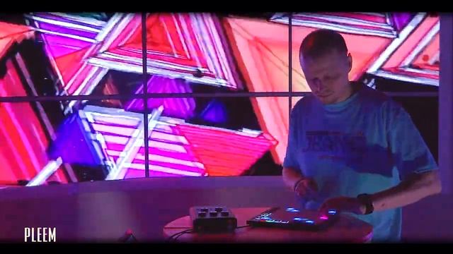 DRUM AND BASS Life/ Launchpad X _ Ableton _ DNB Live Set _ pleem смотреть онлайн