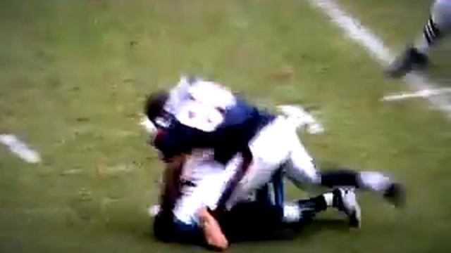 Andre Johnson, and Cortland Finnegan fight during the game! смотреть онлайн
