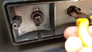 Нива 21213 после дождя  не горят габариты