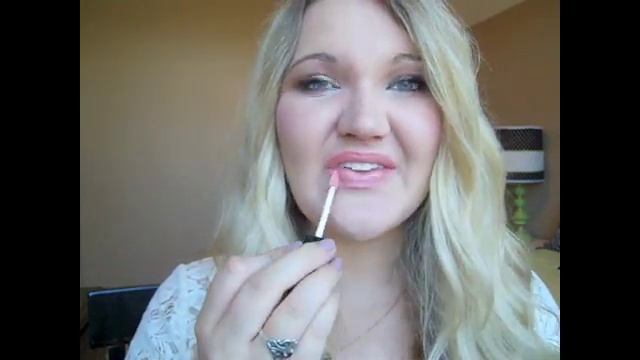 ♥Maybelline Cozy Cashmere Quad♥ 2 looks Tutorial DRUGSTORE смотреть онлайн