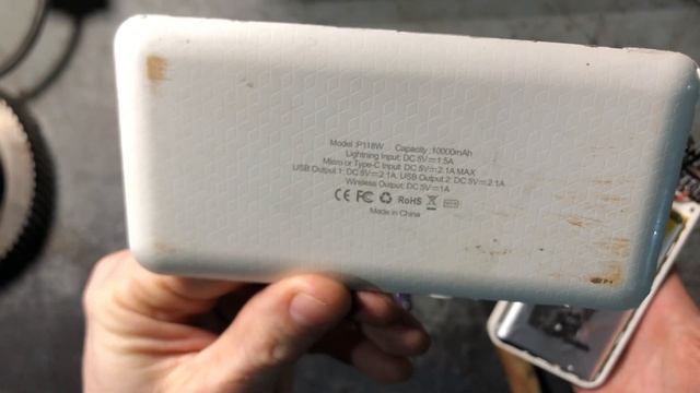 Разбираем power bank смотреть онлайн
