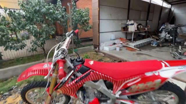 Продаю Crf250r 2011 (Showa) инжектор