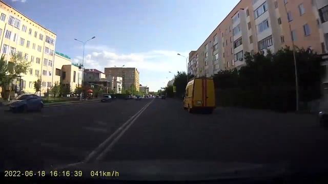 Прогулка по Астане. 18.06.2022 смотреть онлайн