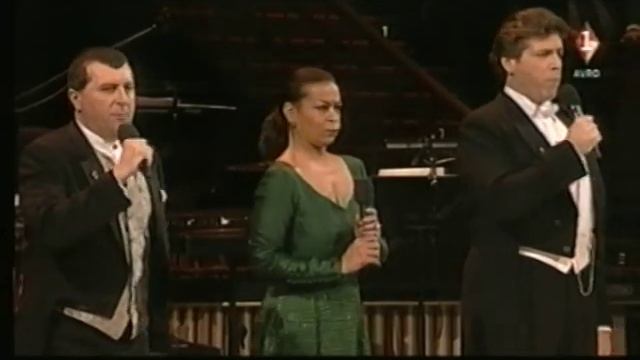 Jerry Hadley, Thomas Hampson, Roberta Alexander - Medley - George Gershwin смотреть онлайн