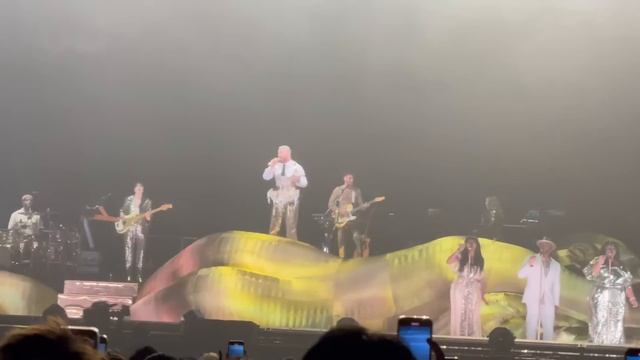 LIVE VLOG Rinat-Thailand 🌎 Концерт Sam Smith, Трущебы Бангкока, Изумрудный остров🏝️