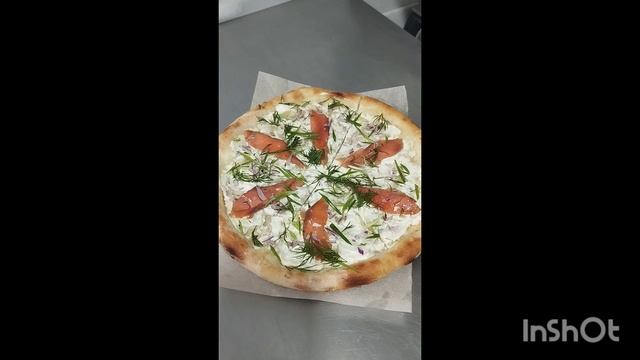 Вкуснейшая пицца с лососем. смотреть онлайн