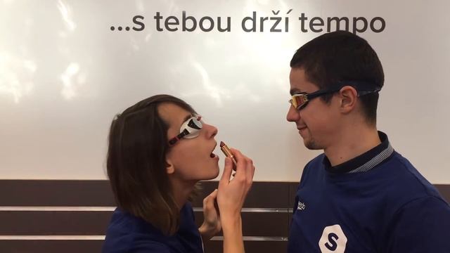 Ženy objevily další funkci zrcadlovek! :-) смотреть онлайн
