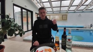 Сравниваем ромы Red Bonny Dark 0.75л 40% & Bacardi Carta Blanca  0.7 л 40%& Oakheart  0.7 л 35%