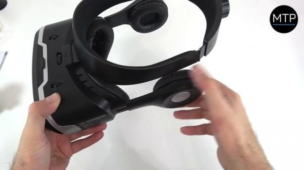 MyTrendyPhone / Shinecon G04EA Virtual Reality Headset til Smartphone - iOS/Android, 3,5mm