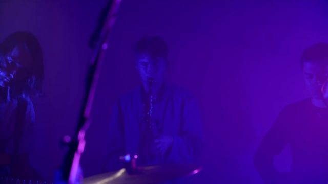 Crack Cloud - Electronic Sound Live Session смотреть онлайн