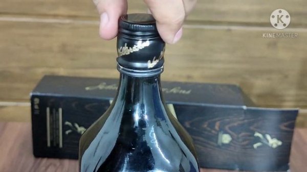 Double Black Label Review | Johnnie Walker Double Black Scotch Whisky.