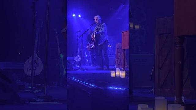 Graham Nash and Shane Fontayne Only Love Can Break Your Heart, Birchmere 4/19/23 смотреть онлайн