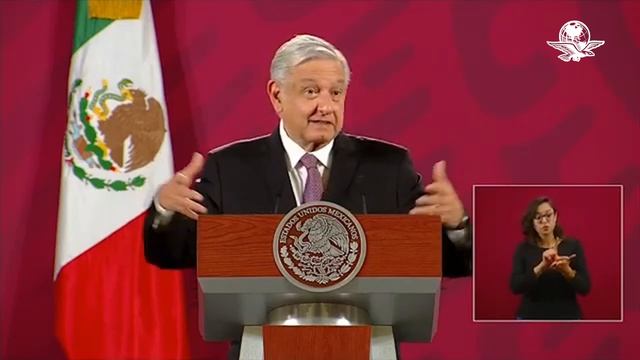 “¿Quién pompó?”, pregunta AMLO a “Brozo” y Loret de Mola смотреть онлайн