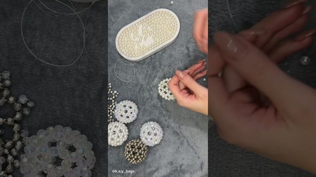 Мастер класс «Шар из бусин» своими руками. Красивые елочные украшения ручной работы смотреть онлайн