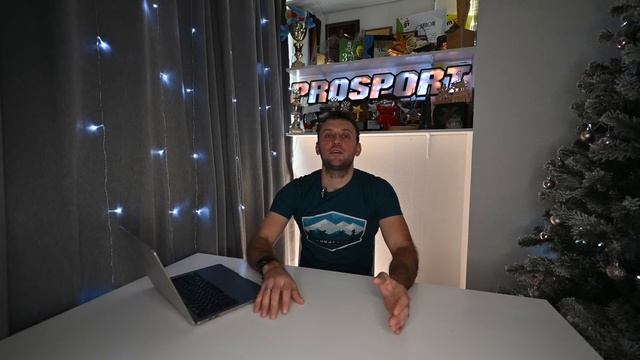 Как тренироваться в мороз на улице? Экипировка, специфика и лайфхаки! смотреть онлайн